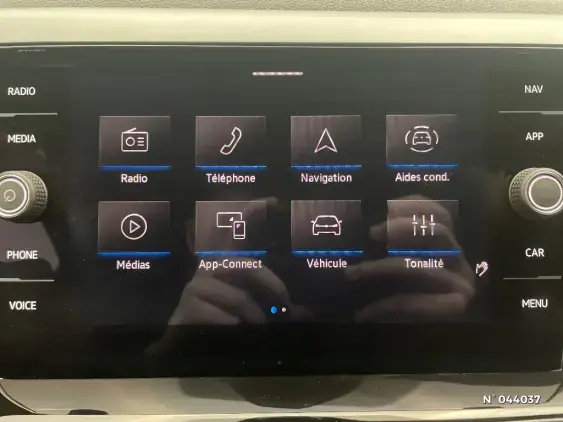 VOLKSWAGEN POLO VI - voiture d'occasion - Photo 13