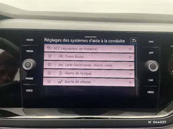 VOLKSWAGEN POLO VI - voiture d'occasion - Photo 30