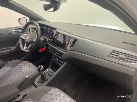 VOLKSWAGEN POLO VI - voiture d'occasion - Photo 10