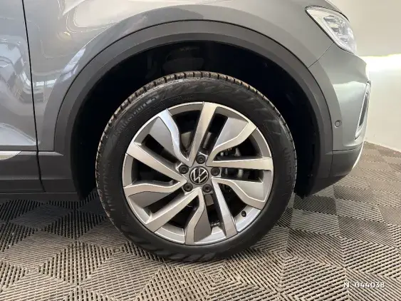 VOLKSWAGEN T-ROC - voiture d'occasion - Photo 8