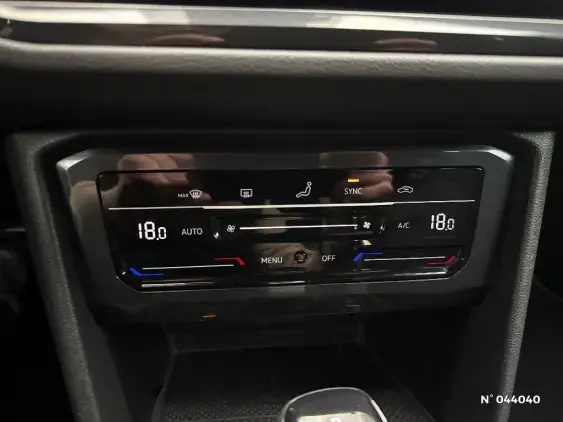 VOLKSWAGEN TIGUAN II - voiture d'occasion - Photo 31