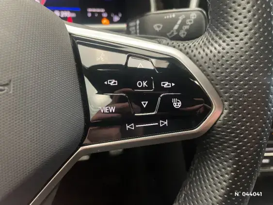 VOLKSWAGEN T-ROC - voiture d'occasion - Photo 28