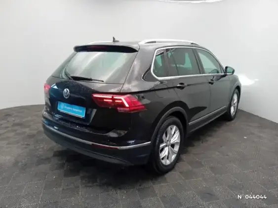 VOLKSWAGEN TIGUAN II - voiture d'occasion - Photo 4