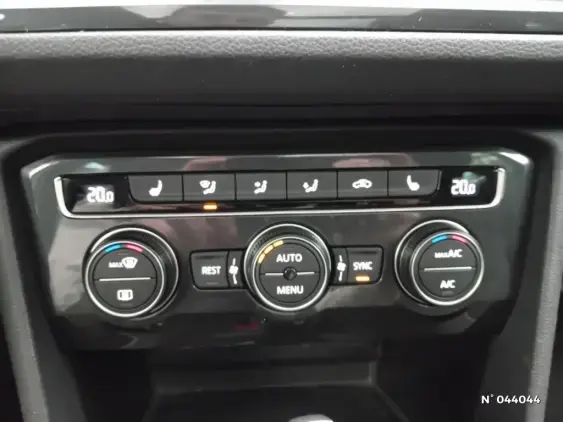 VOLKSWAGEN TIGUAN II - voiture d'occasion - Photo 26