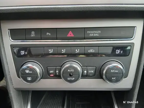 SEAT LEON III - voiture d'occasion - Photo 26