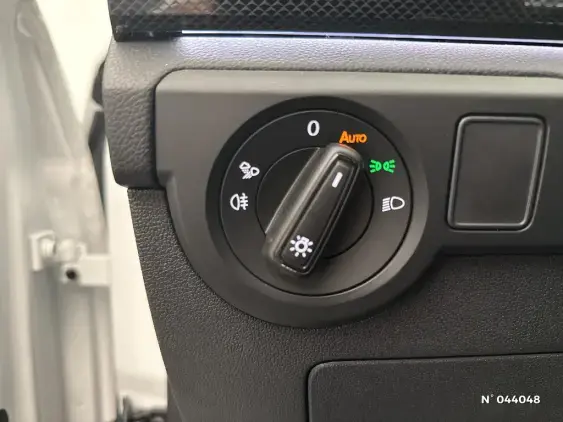 VOLKSWAGEN T-CROSS - voiture d'occasion - Photo 26