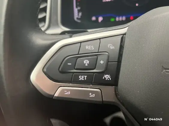 VOLKSWAGEN T-ROC - voiture d'occasion - Photo 15