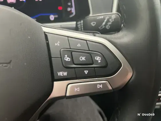 VOLKSWAGEN T-ROC - voiture d'occasion - Photo 26