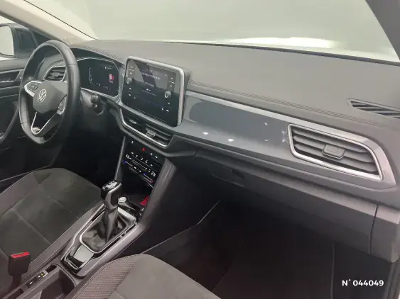 VOLKSWAGEN T-ROC - voiture d'occasion - Photo 10