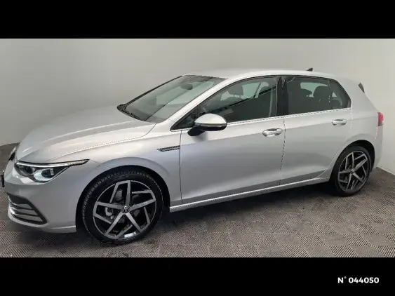 VOLKSWAGEN GOLF VIII - voiture d'occasion - Photo 2