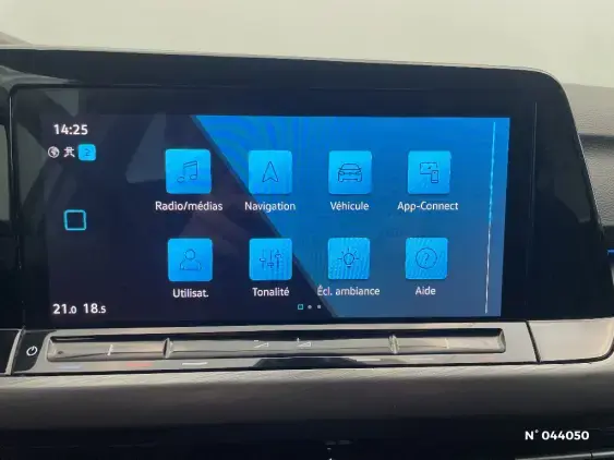 VOLKSWAGEN GOLF VIII - voiture d'occasion - Photo 12