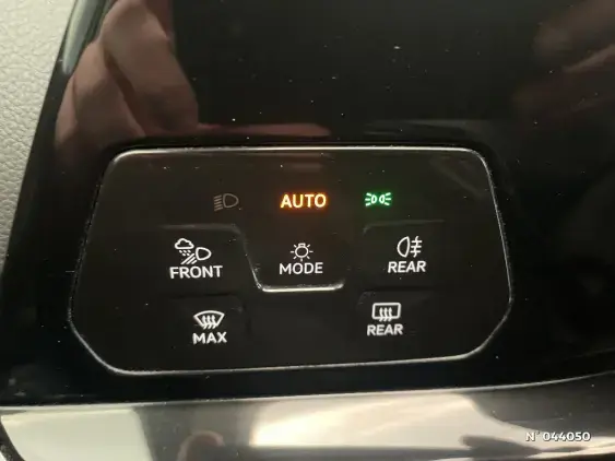 VOLKSWAGEN GOLF VIII - voiture d'occasion - Photo 27