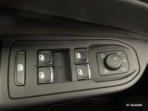 VOLKSWAGEN GOLF VIII - voiture d'occasion - Photo 28