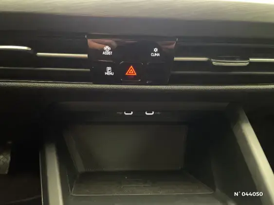 VOLKSWAGEN GOLF VIII - voiture d'occasion - Photo 32