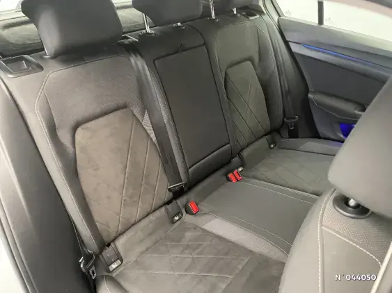 VOLKSWAGEN GOLF VIII - voiture d'occasion - Photo 10