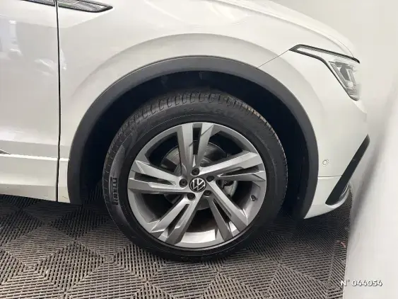 VOLKSWAGEN TIGUAN II - voiture d'occasion - Photo 8