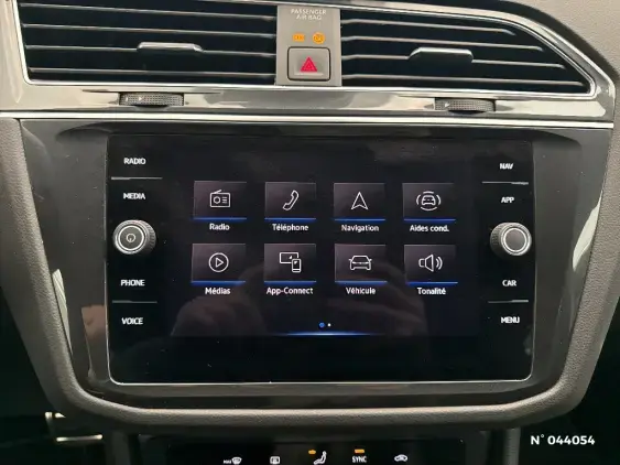 VOLKSWAGEN TIGUAN II - voiture d'occasion - Photo 13
