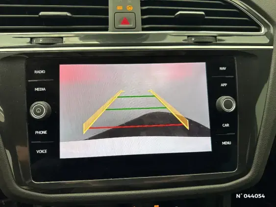 VOLKSWAGEN TIGUAN II - voiture d'occasion - Photo 14