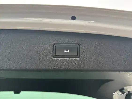 VOLKSWAGEN TIGUAN II - voiture d'occasion - Photo 26