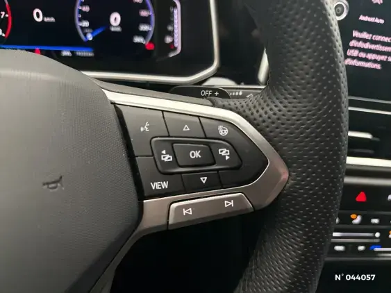 VOLKSWAGEN T-ROC - voiture d'occasion - Photo 32