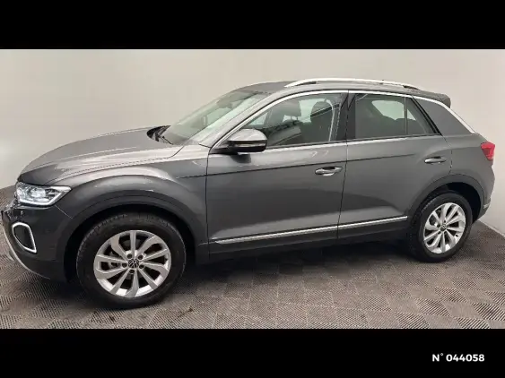 VOLKSWAGEN T-ROC - voiture d'occasion - Photo 2