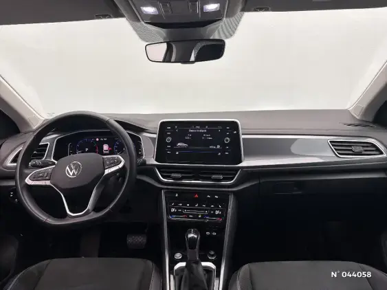 VOLKSWAGEN T-ROC - voiture d'occasion - Photo 9