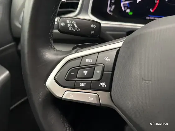 VOLKSWAGEN T-ROC - voiture d'occasion - Photo 15