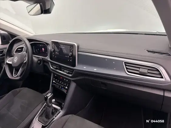 VOLKSWAGEN T-ROC - voiture d'occasion - Photo 10