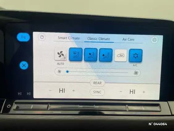 VOLKSWAGEN GOLF VIII - voiture d'occasion - Photo 33