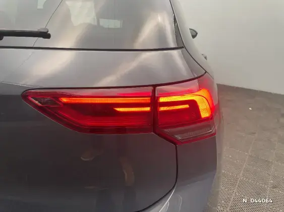 VOLKSWAGEN GOLF VIII - voiture d'occasion - Photo 24