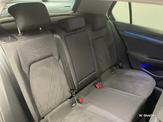 VOLKSWAGEN GOLF VIII - voiture d'occasion - Photo 11