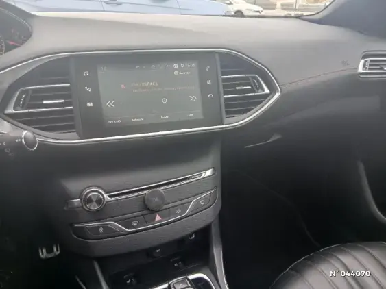 PEUGEOT 308 II - voiture d'occasion - Photo 13