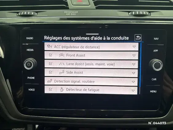 VOLKSWAGEN TOURAN III - voiture d'occasion - Photo 33