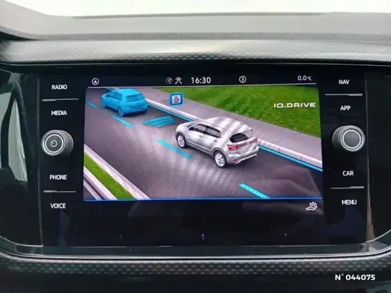 VOLKSWAGEN T-CROSS - voiture d'occasion - Photo 31