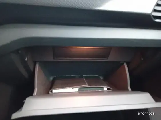 VOLKSWAGEN T-CROSS - voiture d'occasion - Photo 34