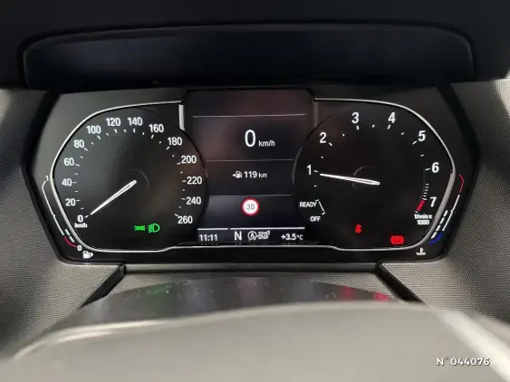 BMW SERIE 1 F40 - voiture d'occasion - Photo 12