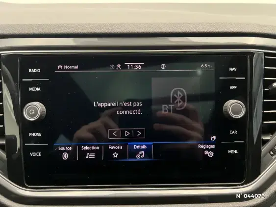 VOLKSWAGEN T-ROC - voiture d'occasion - Photo 25