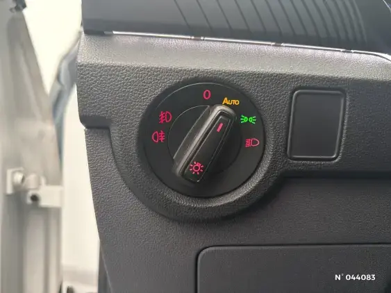 VOLKSWAGEN T-CROSS - voiture d'occasion - Photo 24