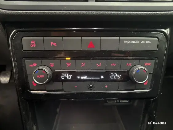 VOLKSWAGEN T-CROSS - voiture d'occasion - Photo 28