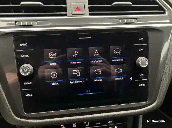 VOLKSWAGEN TIGUAN ALLSPACE - voiture d'occasion - Photo 13