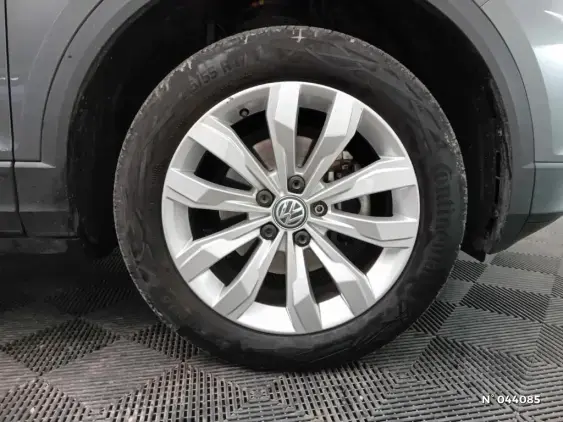 VOLKSWAGEN T-ROC - voiture d'occasion - Photo 8