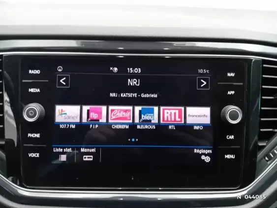 VOLKSWAGEN T-ROC - voiture d'occasion - Photo 26