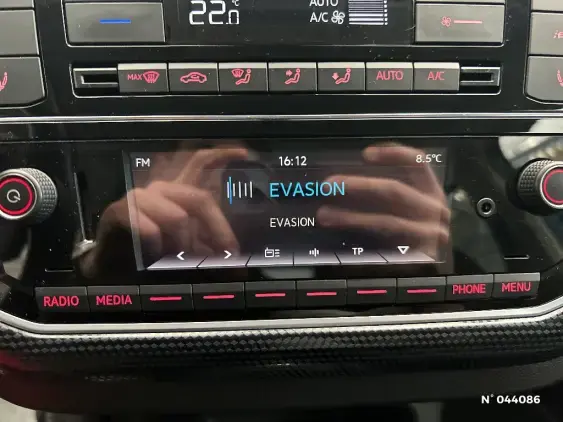 VOLKSWAGEN E-UP! II - voiture d'occasion - Photo 25