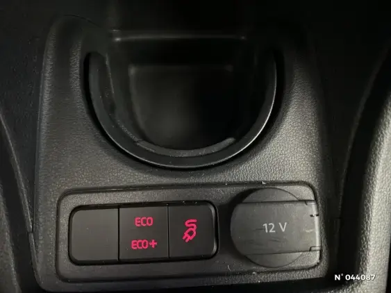 VOLKSWAGEN E-UP! II - voiture d'occasion - Photo 15