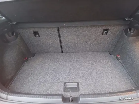 VOLKSWAGEN POLO VI - voiture d'occasion - Photo 7