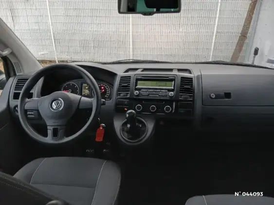 VOLKSWAGEN MULTIVAN T5 - voiture d'occasion - Photo 9
