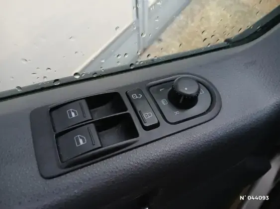 VOLKSWAGEN MULTIVAN T5 - voiture d'occasion - Photo 15