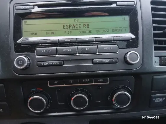 VOLKSWAGEN MULTIVAN T5 - voiture d'occasion - Photo 24