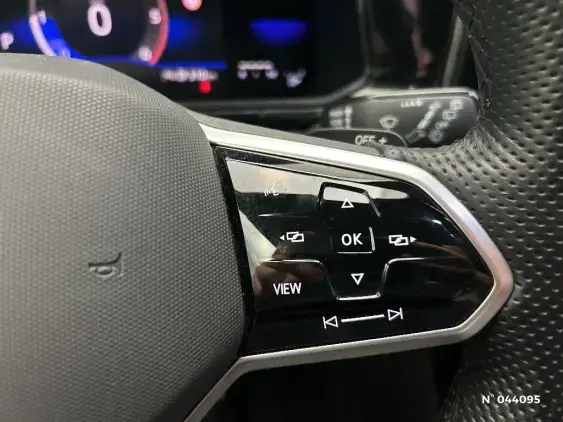 VOLKSWAGEN T-ROC - voiture d'occasion - Photo 35