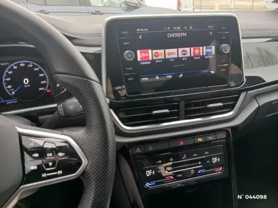 VOLKSWAGEN T-ROC - voiture d'occasion - Photo 13